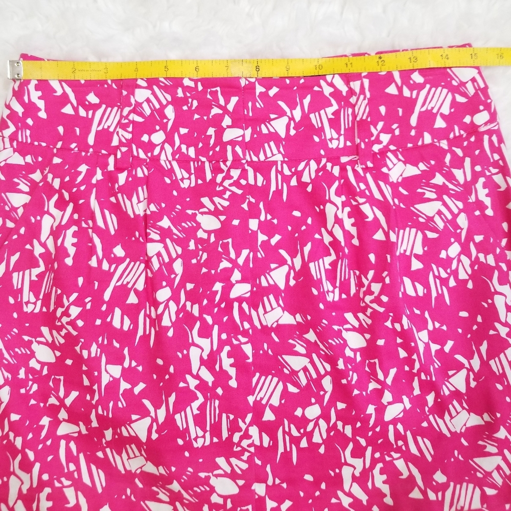 Forever 21 pink pattern mini skirt. Size M - Picture 10 of 11